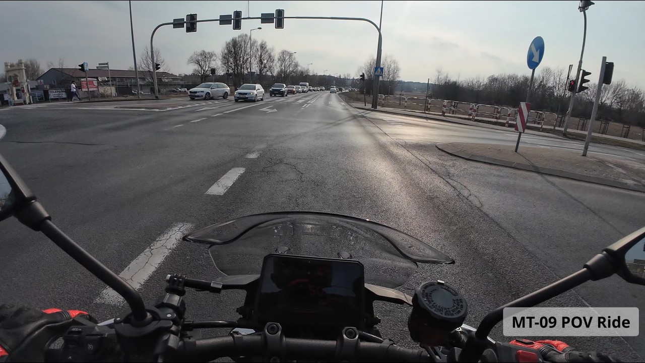 POV Ride on Yamaha MT-09 | Small Town Roads & Highway