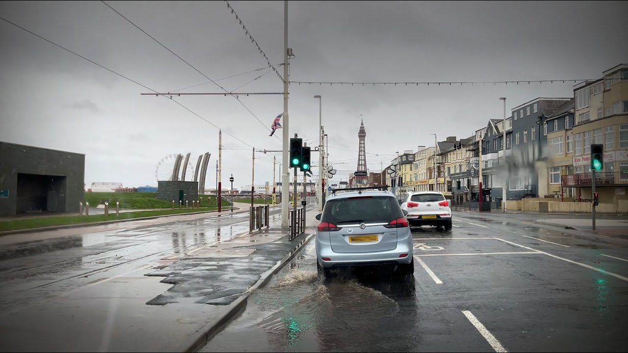 Heavy Rain Blackpool Storm Claudia 💦🌧️☔️