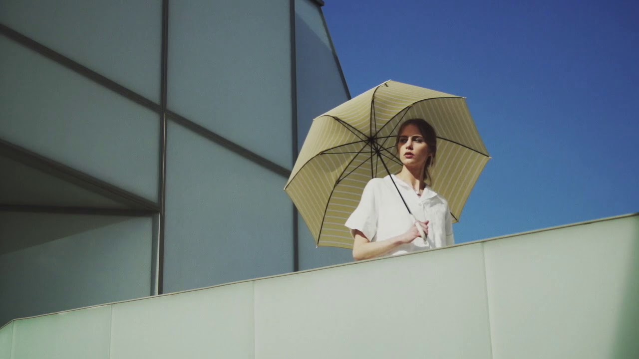EZPELETA SS19 — Sombrilla de mano UPF50+ #ezpeletarain
