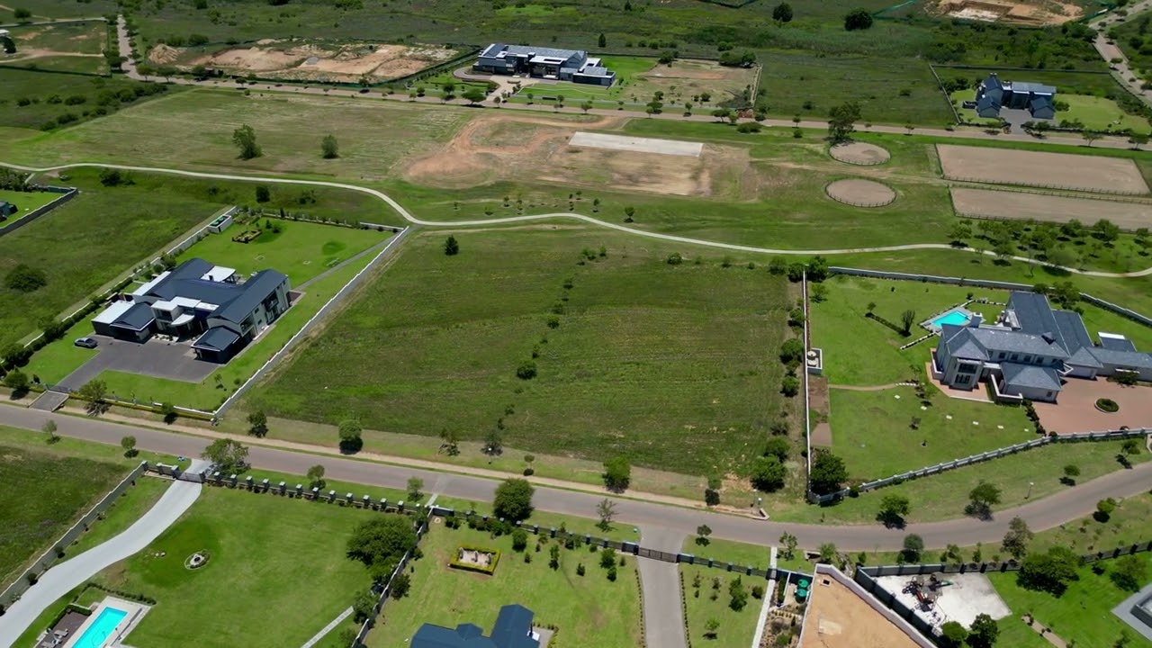 Prime stand available in Blue Hills Equestrian Estate!