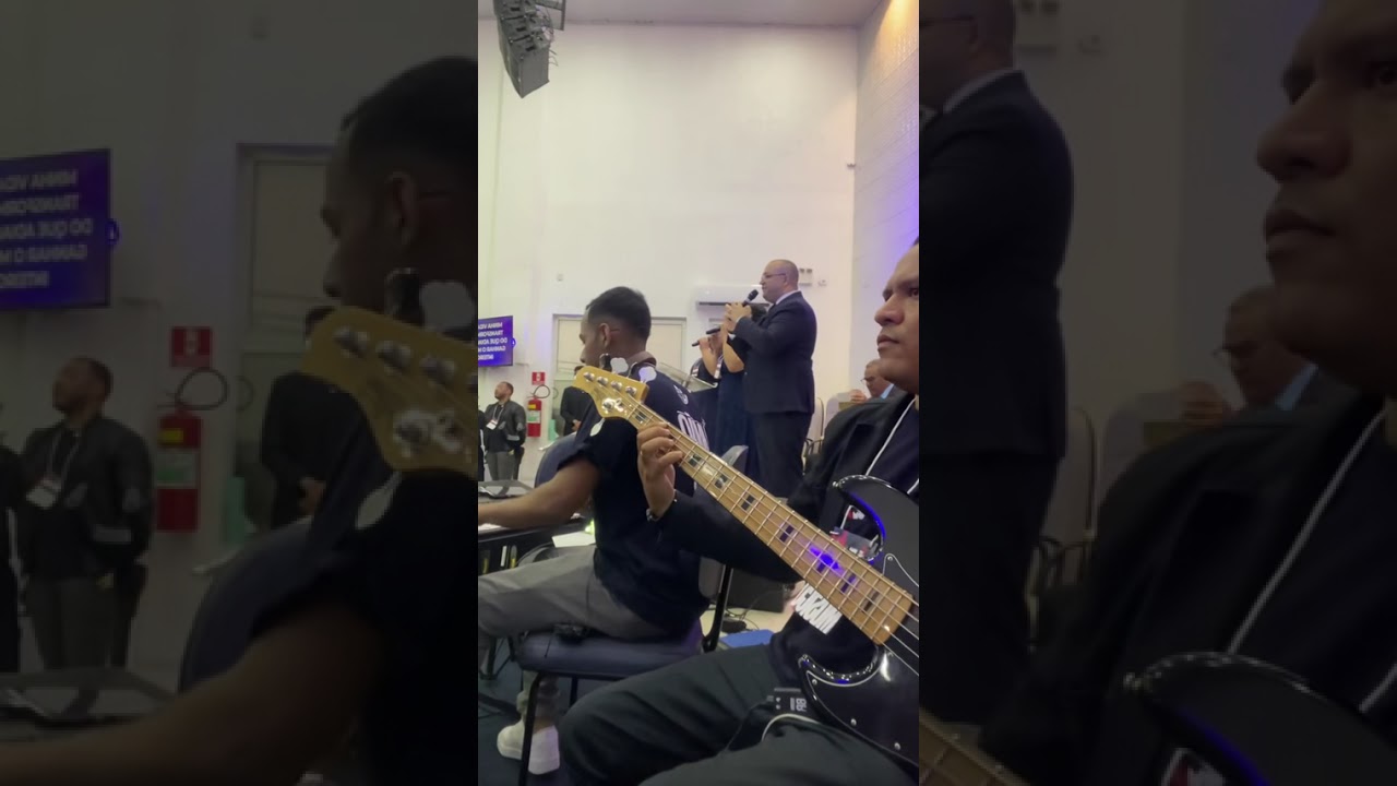 BassCam Quem é Esse ? Julliany Vitória #louvor #assembleiadedeus #viralvideo #worship #bass #groove 