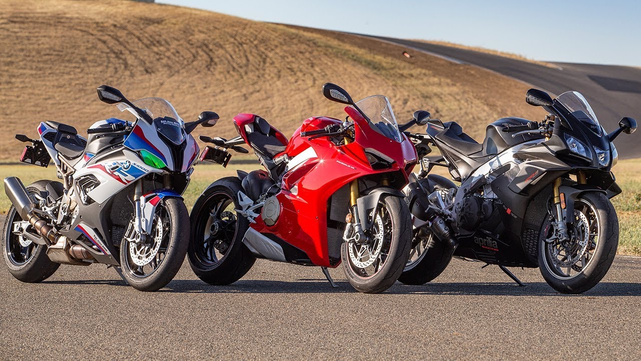 Aprilia RSV4 1100 Factory, BMW S1000RR, Ducati Panigale V4S Lap Time Comparison