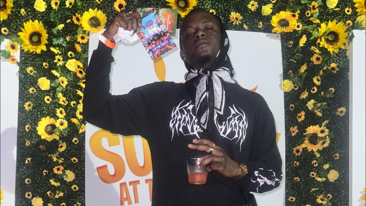 Vlog Sunset at the Palms | Dancheall artiste Skeng performance