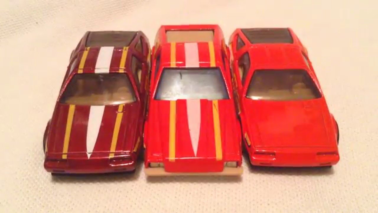 Hot Wheels Turismo (1981) - With DMC DeLorean Comparison!