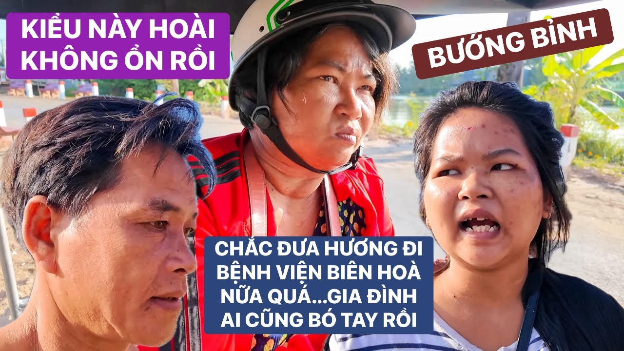 Một ngày theo chân hai mẹ con chị Thanh đi bán vé số, Hương bây giờ bướng bỉnh không chịu nghe lời