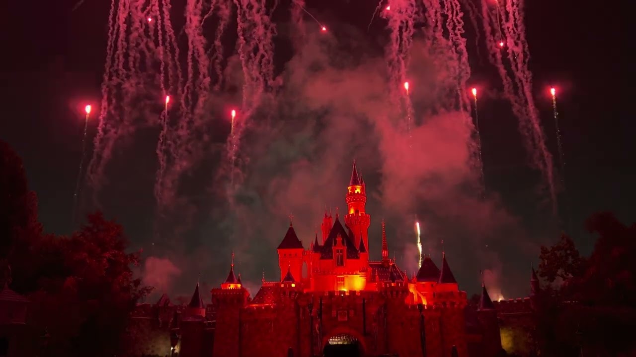 4K-Disneyland After Dark-Star Wars Nite-Celebrate the Nite Fireworks-May 3, 2022-iPhone 13 Pro Max