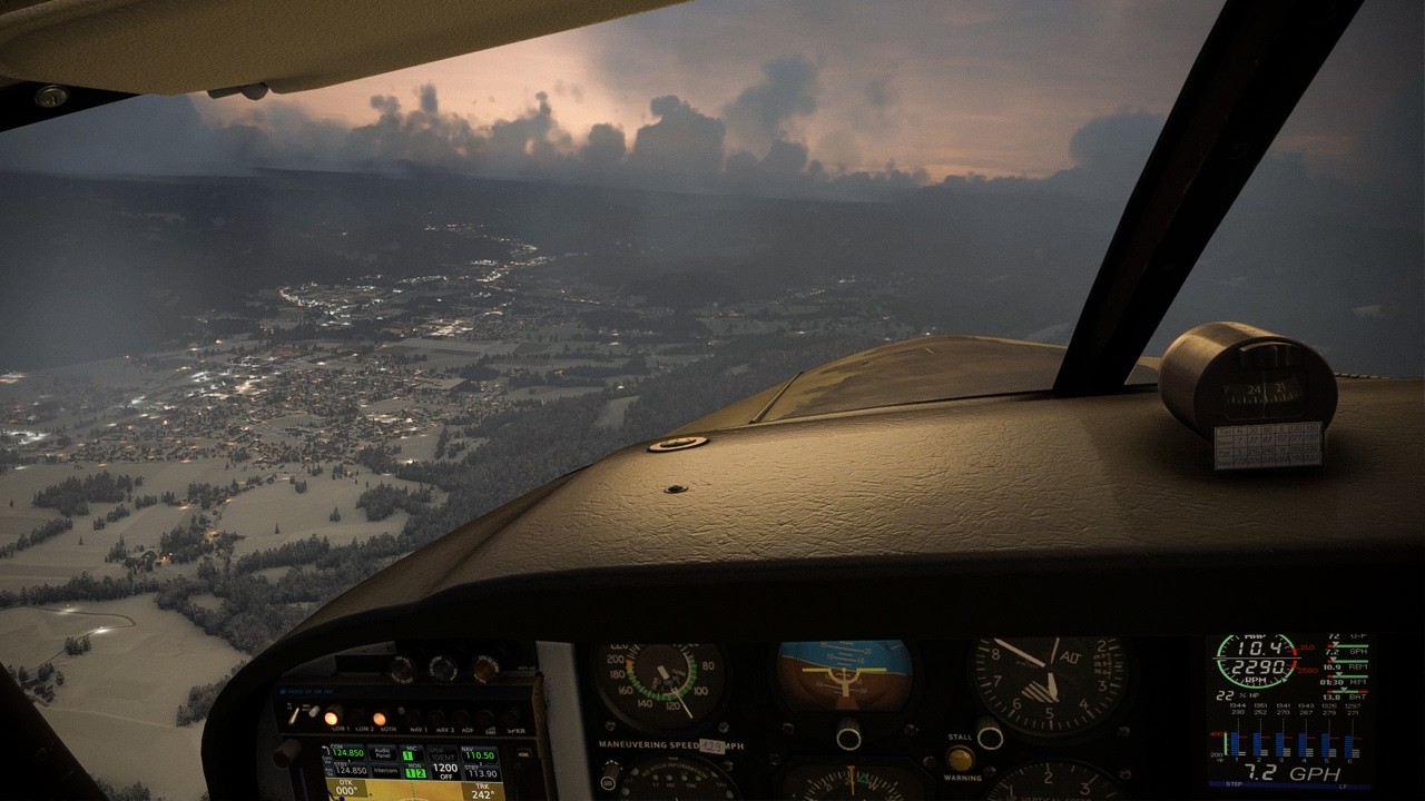 Peaceful Christmas Eve Flight | PA-24 Comanche | Microsoft Flight Simulator