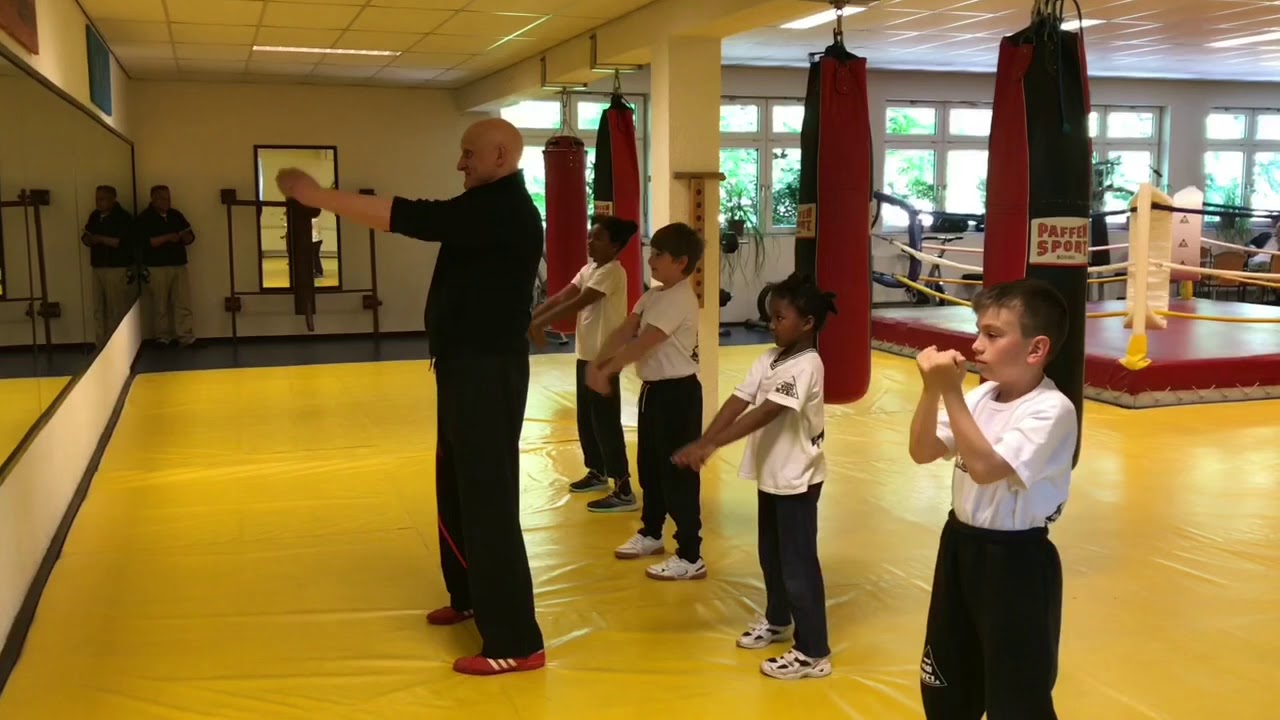 PFINGSTLEHRGANG IN AACHEN AVCI WINGTSUN UND AVCI ESCRIMA