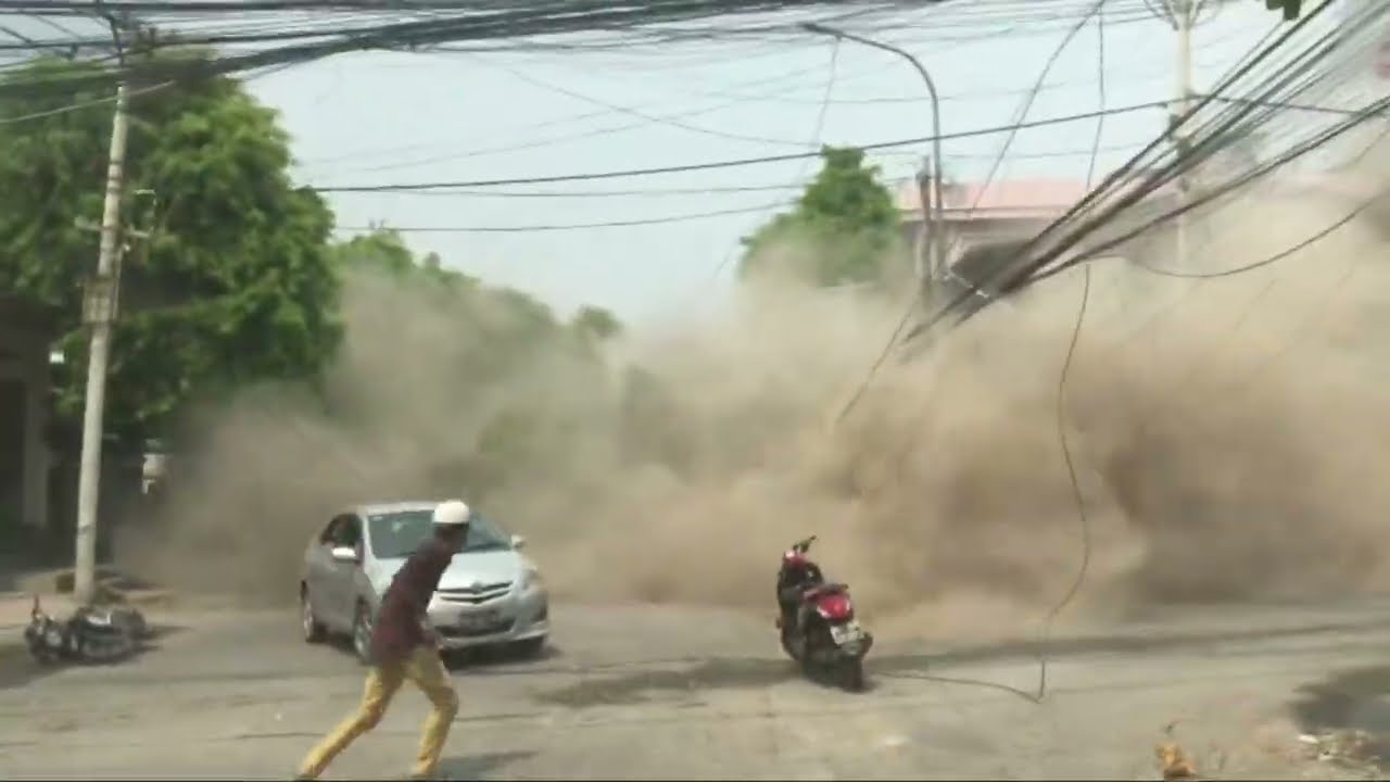 Insane Earthquake Videos | Extreme Earthquake Video Compilation (Part 4)