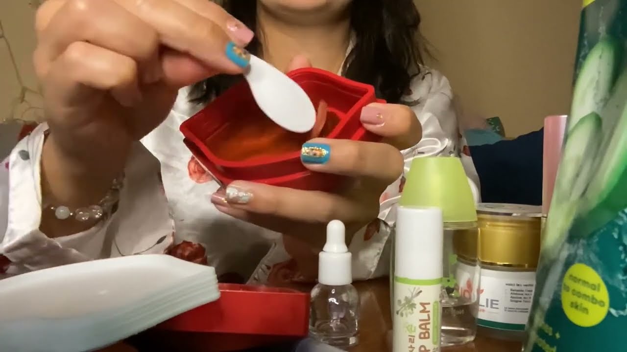Moroccan asmr | صديقتك تعتني ببشرتك و شعرك قبل النوم