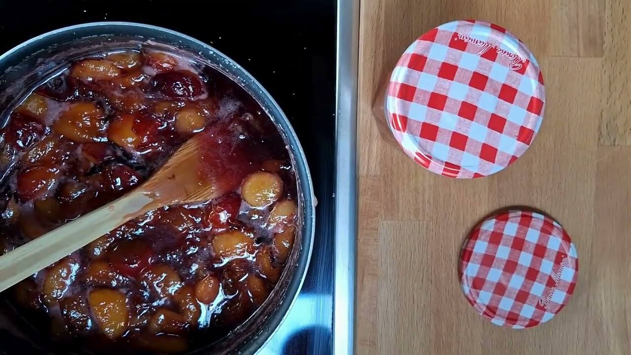 Easy Homemade Plum Jam Recipe: Sweet and Tangy Goodness!