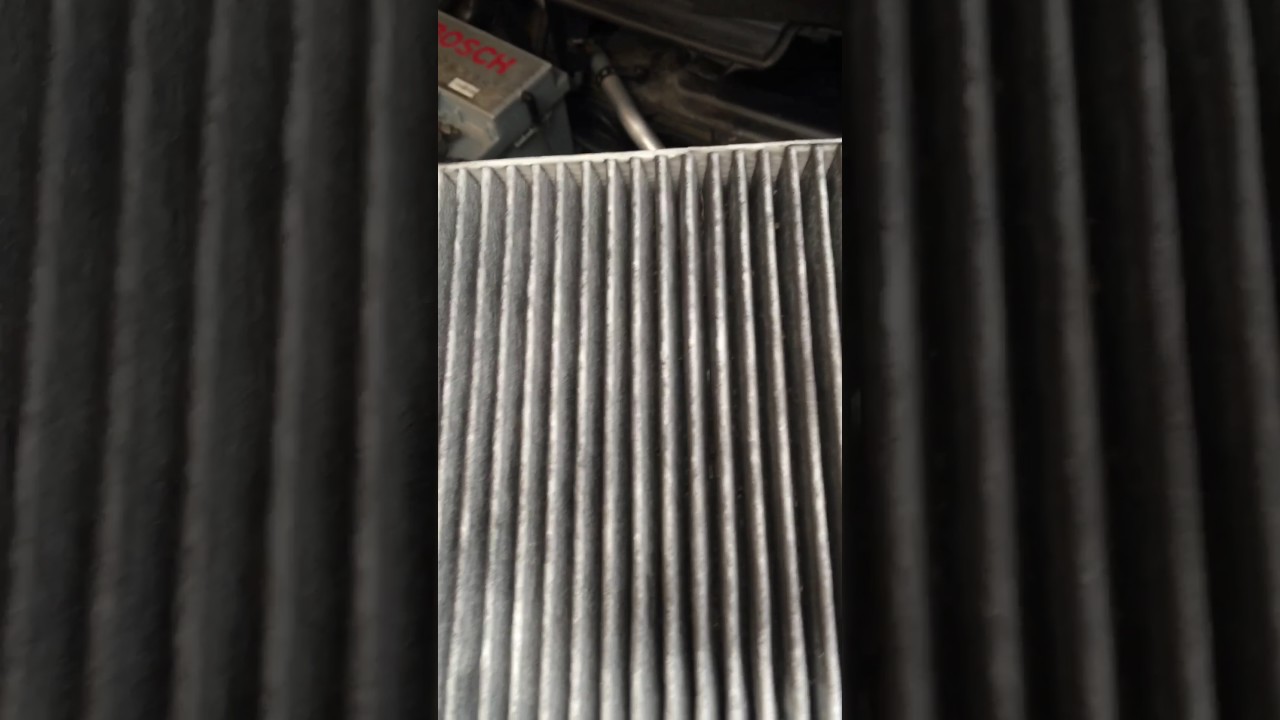 Porsche Boxster 987 cabin / pollen filter check and replacement