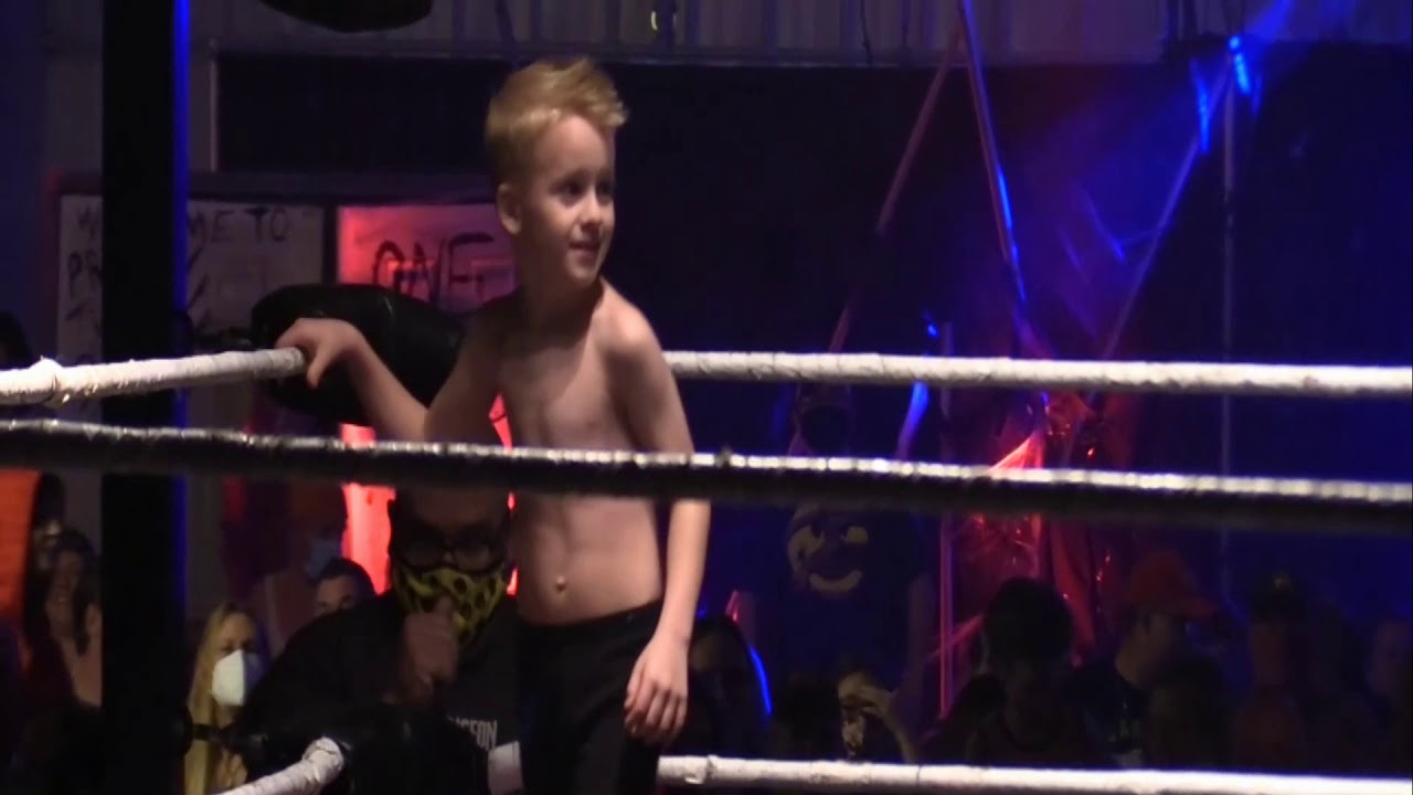 Kenzie Henry VS Lil Flash