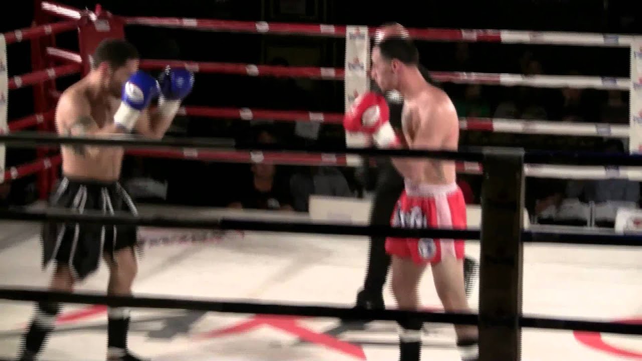 Anthony Santiago vs Gio Mercado