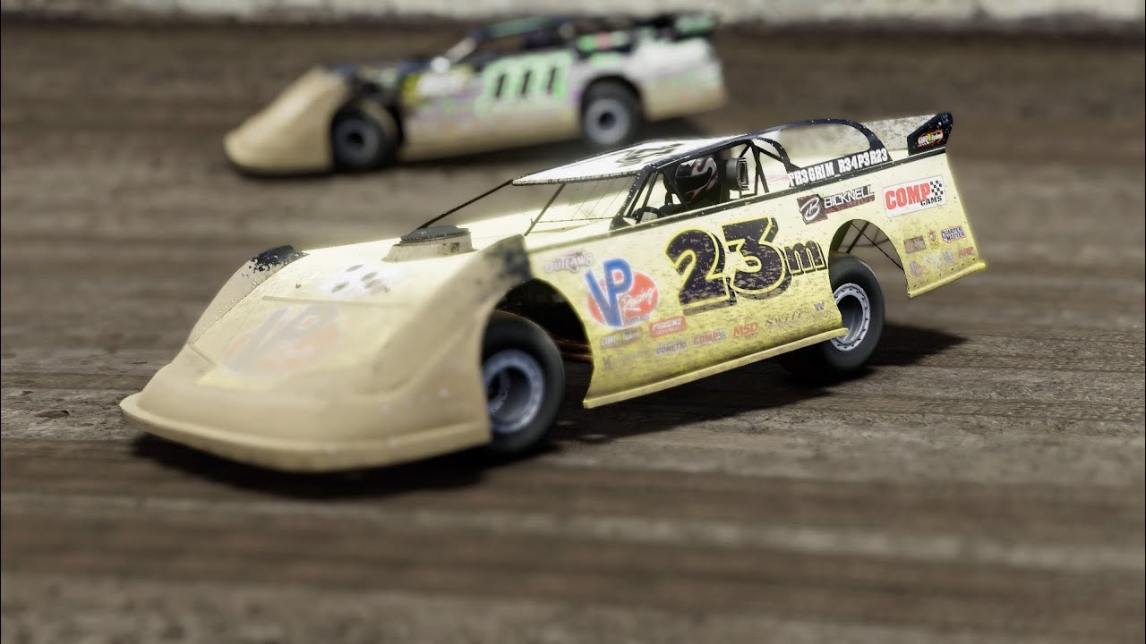 World of Outlaws: Dirt Racing Slider on Max Blair 4 the lead