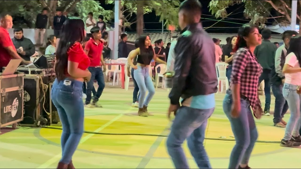 Baile en Mexcaltepec con Sevas Rubio y Sus Incomparables