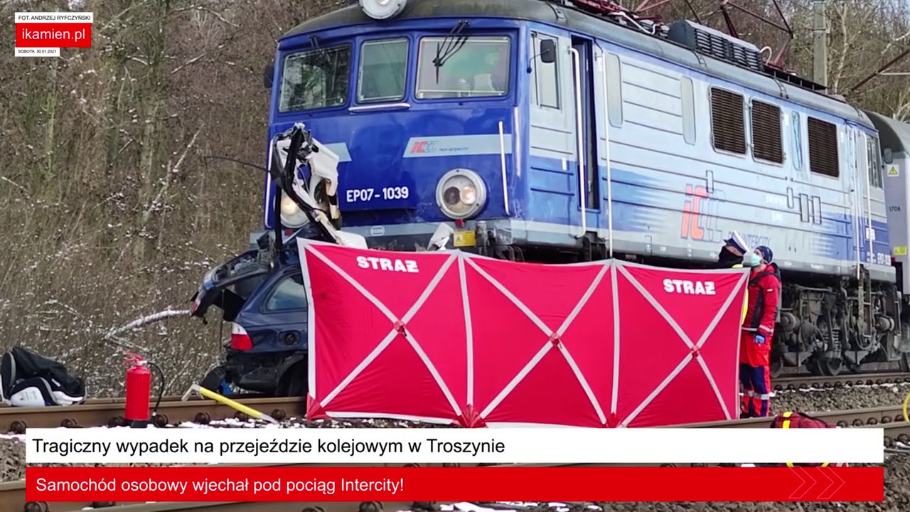Tragiczny wypadek na przejeździe kolejowym w Troszynie