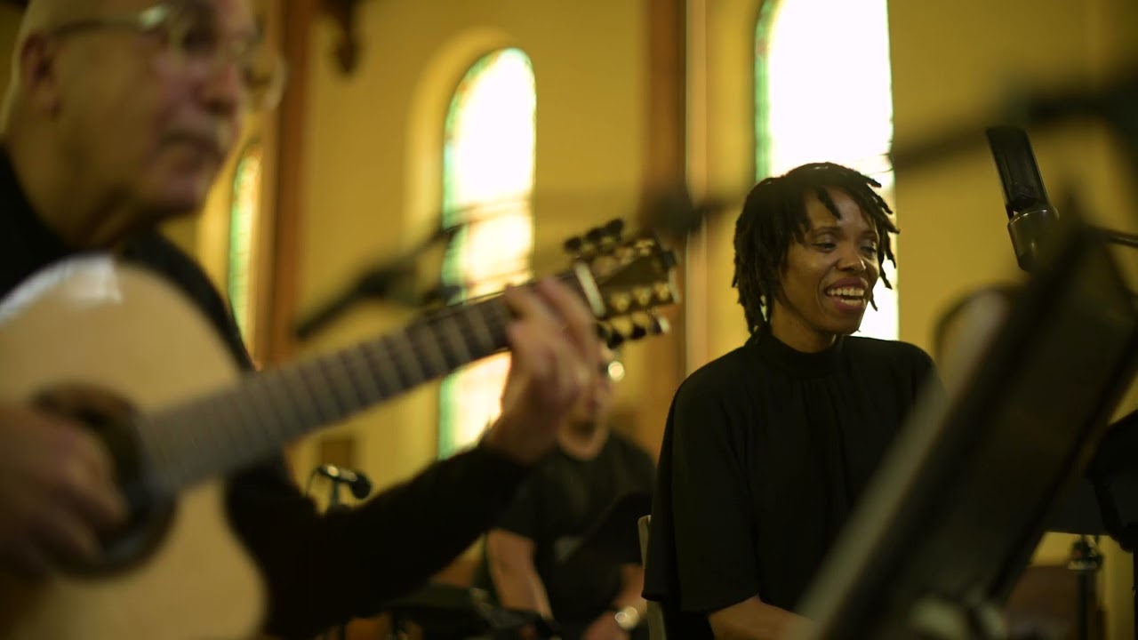 Roddy Ellias Free Spirit Ensemble featuring Kellylee Evans - Prayer