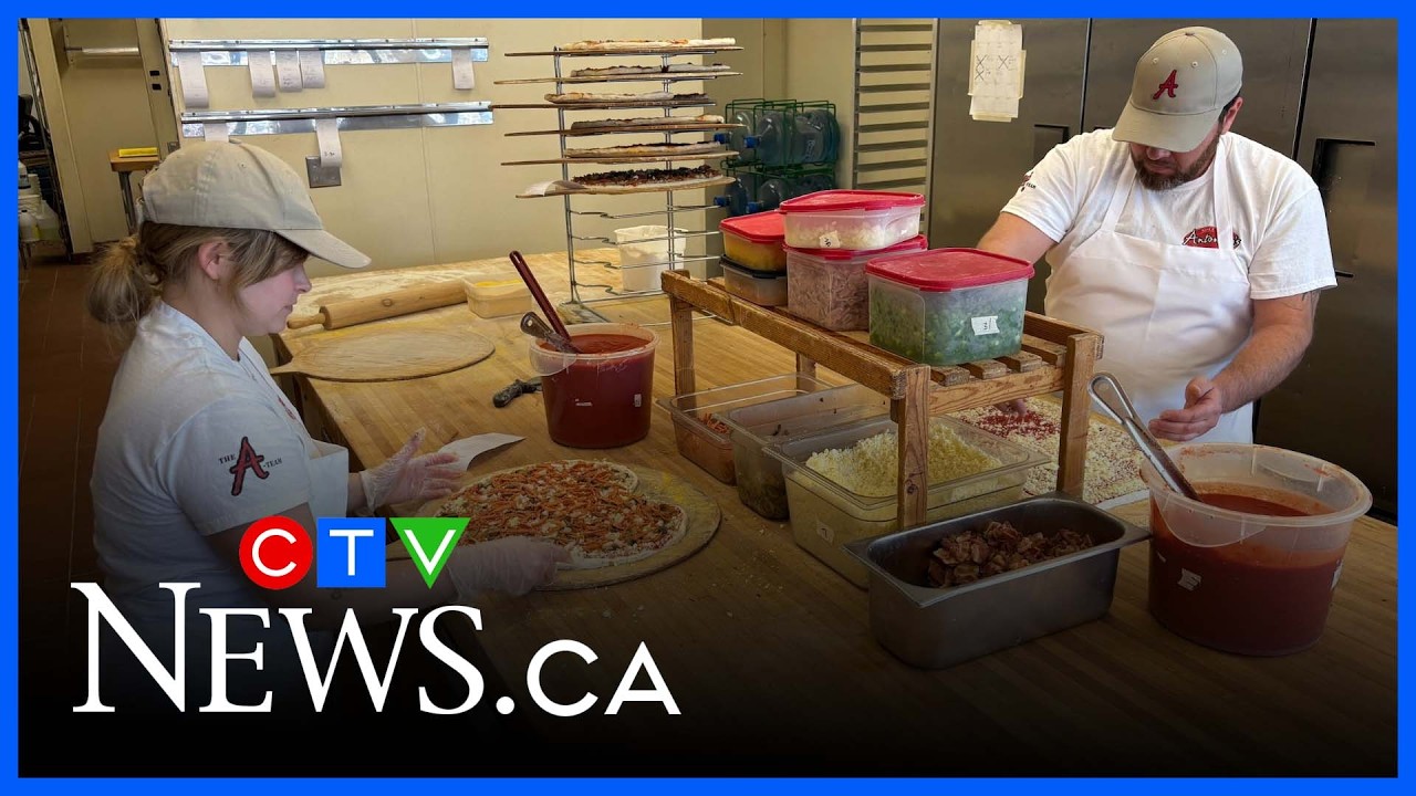 Windsor, Ont. pizzeria prepares for Super Bowl rush