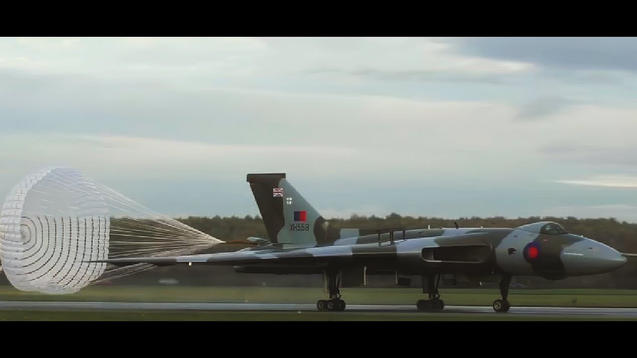 Avro Vulcan XH558 - ''The Final Flight'' -  28th October 2015