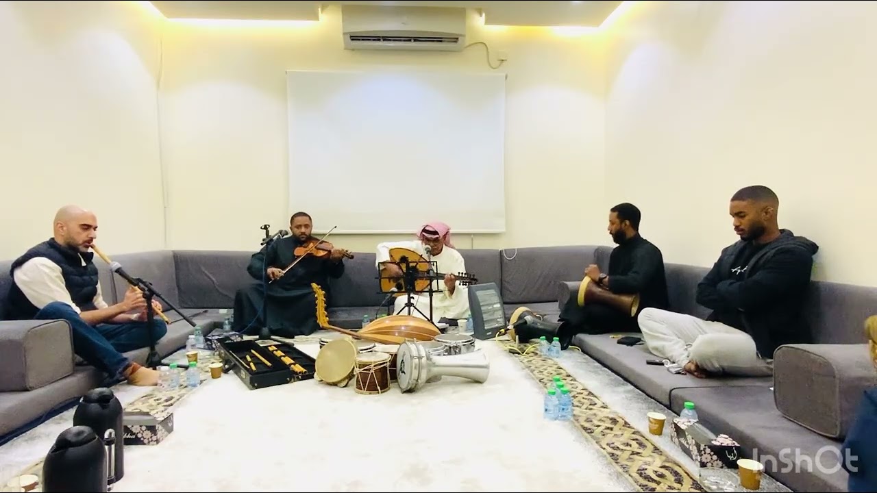 طال وجدي  الفنان : بدر بلوشي كمان : بو شافي ايقاع : الفلاح ناي : عبدالعزيز حسين دف : مبارك