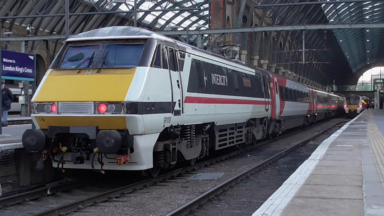 Afternoon & Evening Electra's at: London King's Cross - 15/12/19 &Tones*