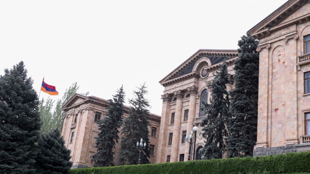 Նոր ԱԺ-ն շարունակում է նիստերը | ՈւՂԻՂ