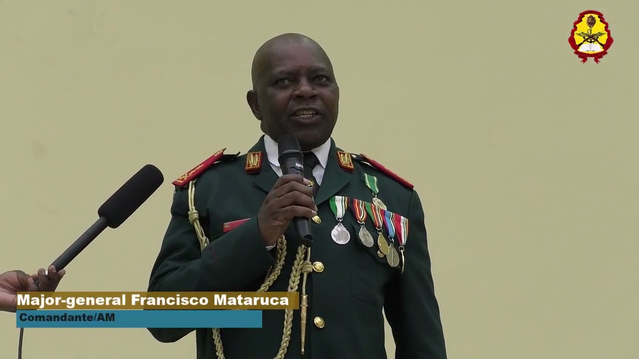 Academia Militar Marechal Samora Machel Celebra o 25 de Junho