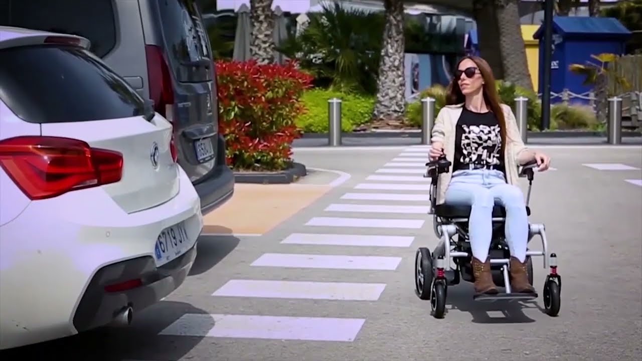 Libercar Gala | Silla de ruedas eléctrica liegra y plegable | Accessible Madrid