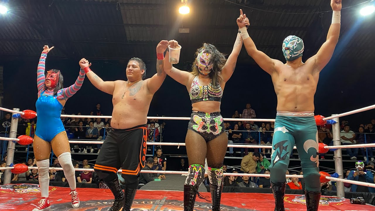 Lady Maravilla y Ovett Jr Vs Sexy Star y Aramis con Producciones Ave en la Arena López Mateos
