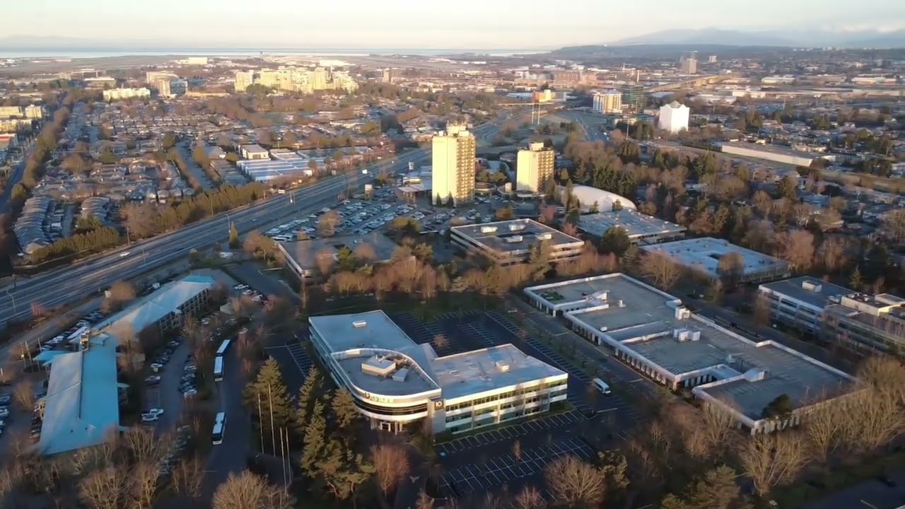 Sunrise in Richmond BC #djimini4k #djidrone #vancouver #richmondbc 