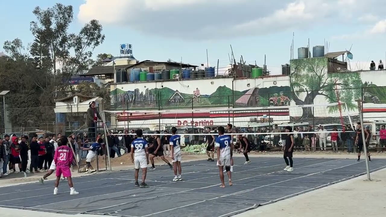 Highlight 3:38 – 8:35 from Luikang  is live Maram bazar vs Maram Khunou