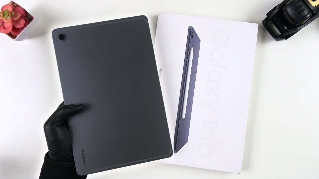 Samsung Galaxy Tab S10 Lite Unboxing | Hands-On, Design, Unbox, AnTuTu Benchmark, Camera Test