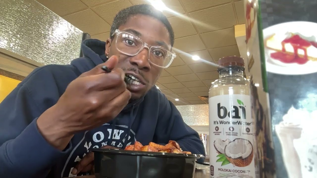 DENNYS BREAKFAST