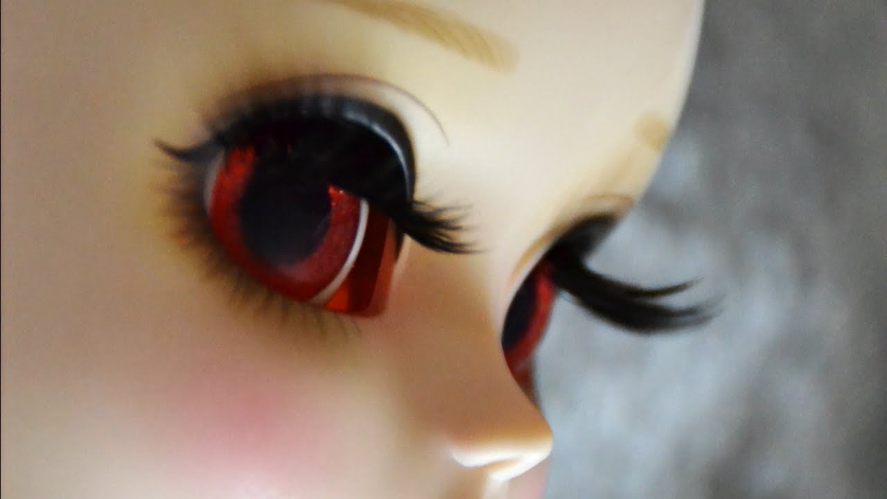 Tutoriel - Mettre des faux cils à sa pullip !