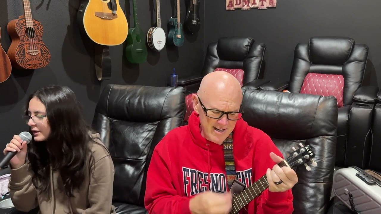 #UkuleleSundays “Devil in Disguise” by Elvis