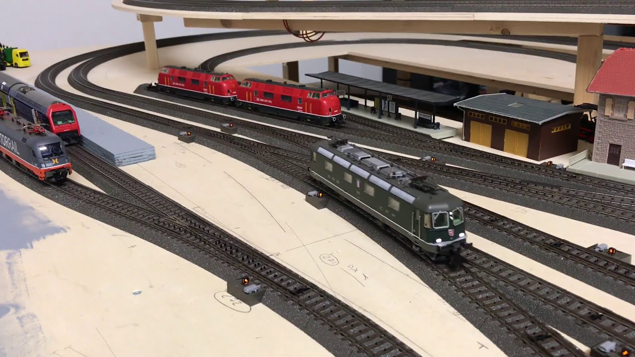 Märklin by Kappa - Porta Alpina 025 - Re 6/6 - Roco Doppeltaschenwagen T2000 - Hupac