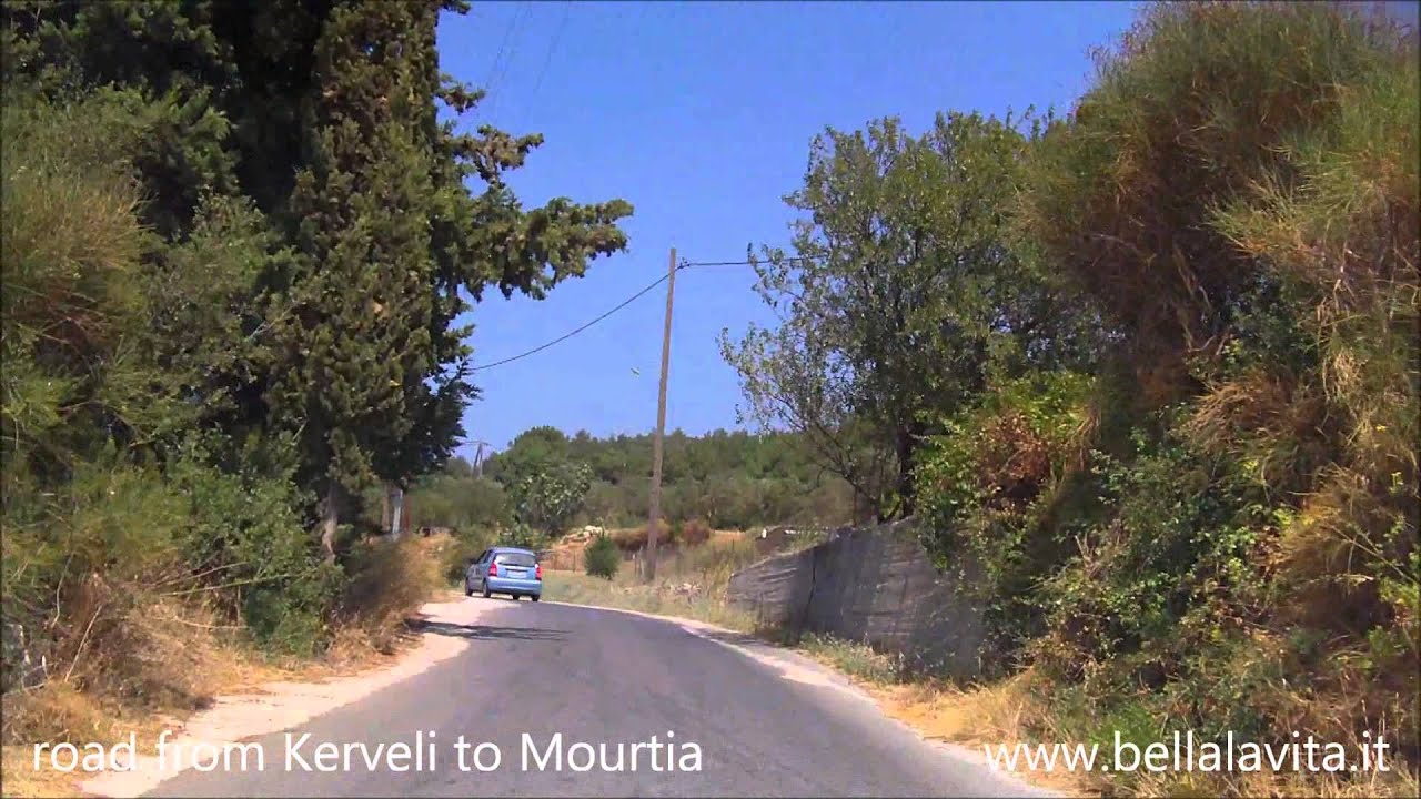 samos 2013 , road from Kerveli to Mourtia