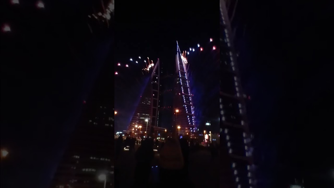 2026 new year countdown,beautiful amazing fireworks display @theavenues and @twintower Bahrain