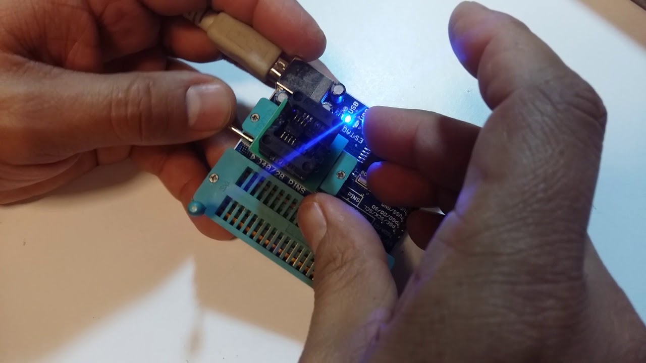 Quitar código de agencia Golf.. Polo CD........remove code. ..unlock code car