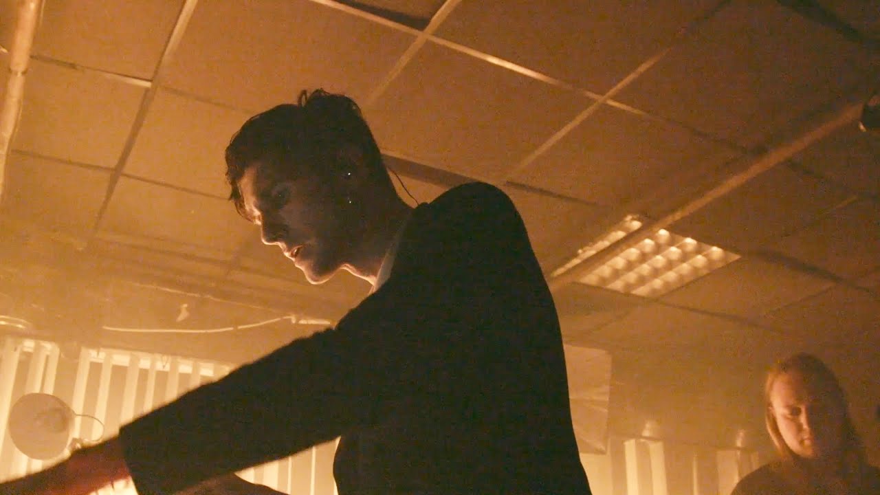 LOW ISLAND // Search Box (Live)