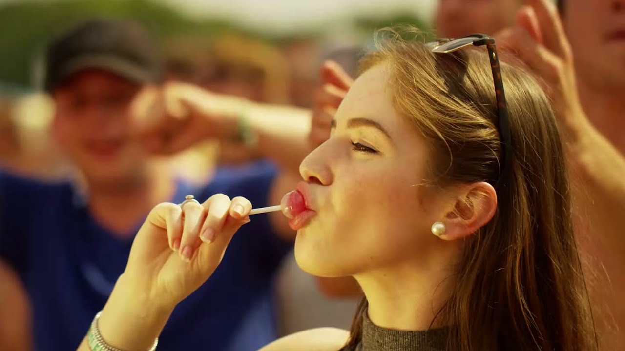 DJ Antoine ft. The Beat Shakers - Ma Chérie (BassWar x CaoX Hardstyle Bootleg) | HQ Videoclip