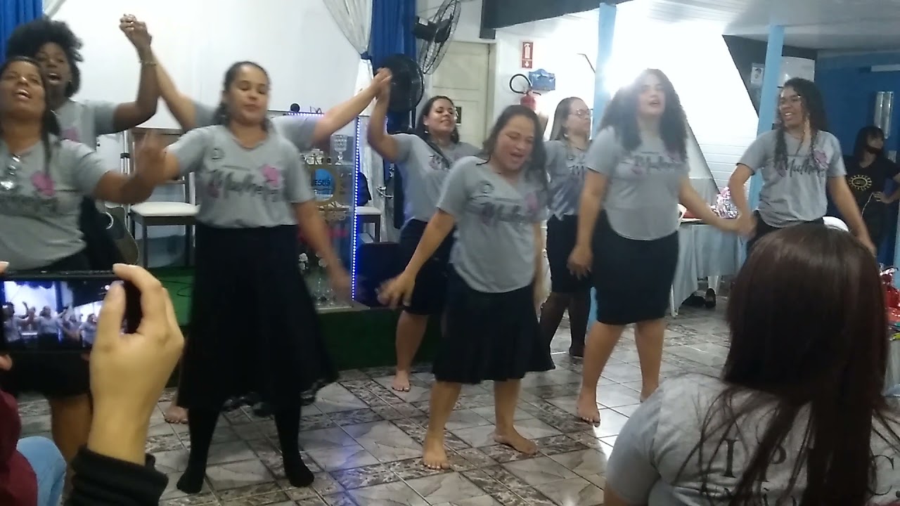 Coreografia  Mulheres de fé  (8° Encontro de Mulheres Ministério IPUC)