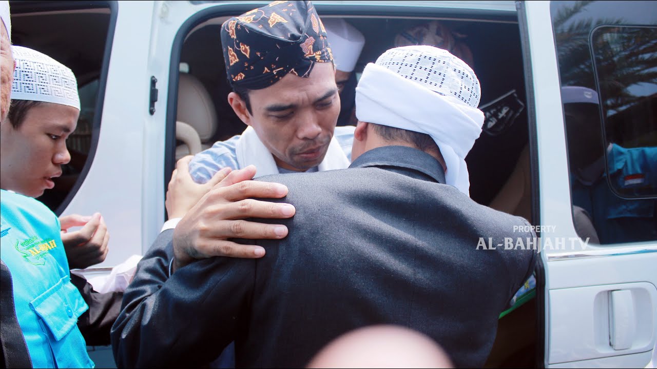 Ziarah Mahabbah Ustadz Abdul Somad, Lc. MA ke Buya Yahya
