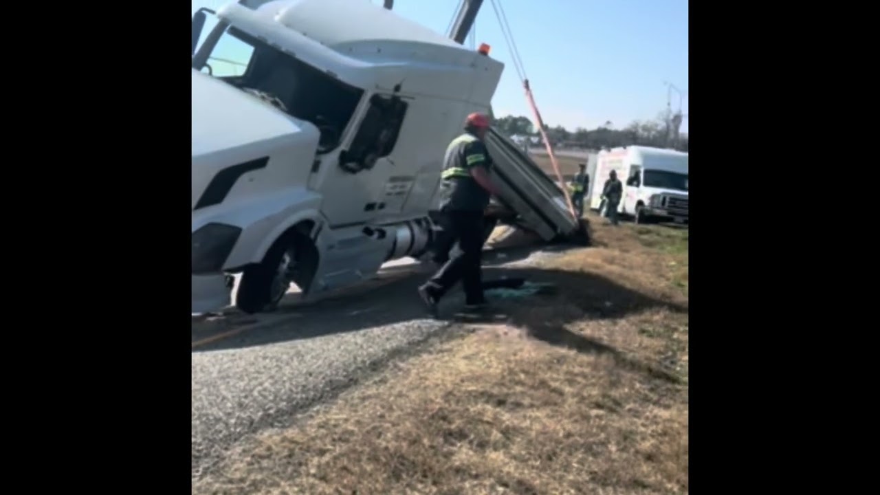 Cement wall accident full video plus photos