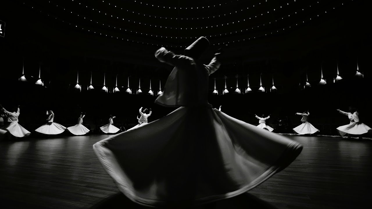 Who Are You? (کیستی تو؟)  (Deep House | Rumi & Shams)