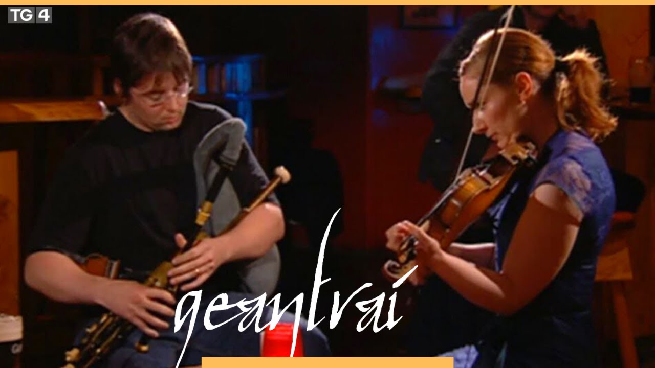Cormac Cannon & Breda Keville | An Chistin, An Cheathrú Rua | Geantraí 2011 |  TG4