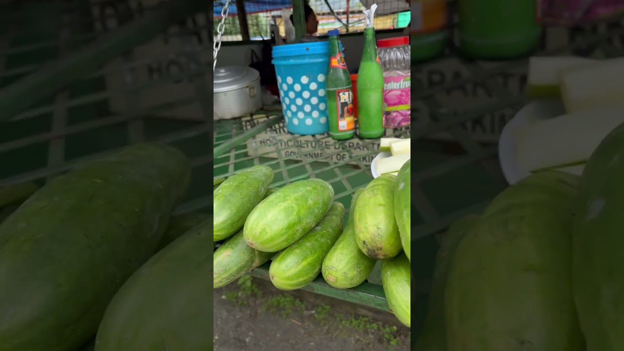 Organic stall ￼