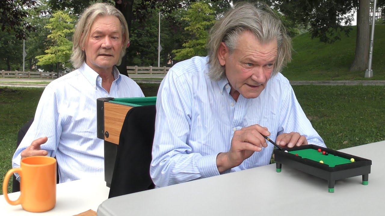 Chris Murray aka Dean Rivers on Zoey 101 - Coffee Ban, Playing Pool, Magic & Replacing Sushi Place!?