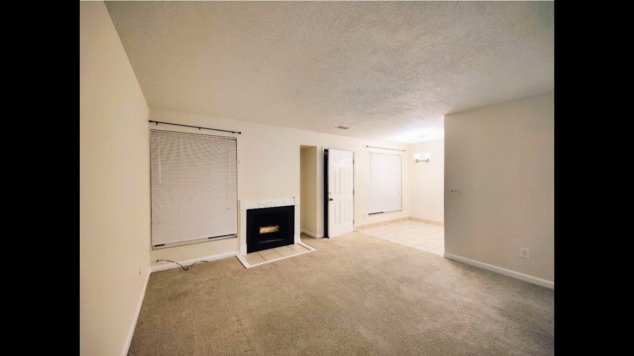 Lakewood Rental Apartments 2BR/1.5BA by Lakewood Property Management